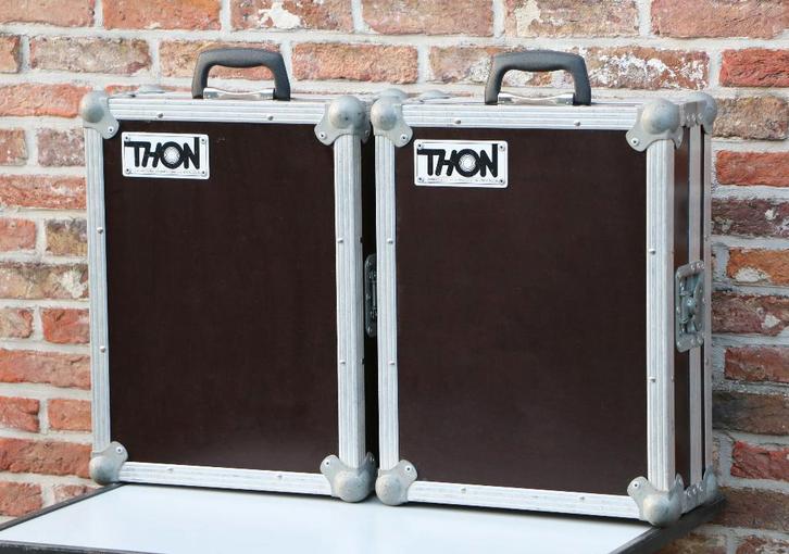 2x Thon Pioneer CDJ 2000 (Nexus) flightcase, Musique & Instruments, Boîtiers & Valises, Comme neuf, Flight case, Enlèvement ou Envoi