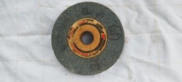 Emerysteen / slijpschijf / grinderweel beschikbaar voor biedingen