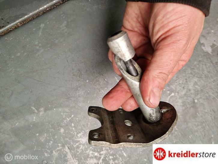 Kreidler stuurhouder voor buffeltank nette rechte staat, Fietsen en Brommers, Brommeronderdelen | Kreidler, Gebruikt, Ophalen of Verzenden