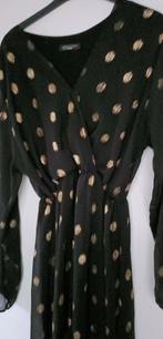 Zwart lang kleedje met gouden bolletjes, Kleding | Dames, Jurken, Zwart, Maat 46/48 (XL) of groter, Ophalen of Verzenden, Zo goed als nieuw