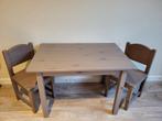 Kindertafel met 2 stoeltjes, zo goed als nieuw, Kinderen en Baby's, Ophalen