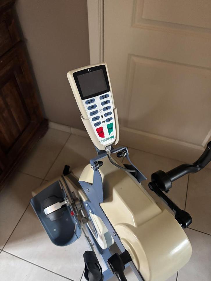 Thera Vital armen en benen in goede staat, Divers, Matériel Infirmier, Comme neuf, Enlèvement ou Envoi