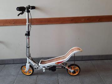 Step Space Scooter oranje (junior) beschikbaar voor biedingen