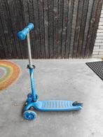 Step met lichtjes in de wielen, Fietsen en Brommers, Steps, Ophalen