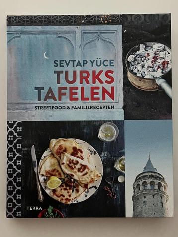 Turks Tafelen - Streetfood & Familierecepten (Sevtap Yüce) beschikbaar voor biedingen