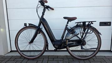 Nieuwstaat! Gazelle Grenoble C8! Bosch Plus! Framemaat 46!! beschikbaar voor biedingen