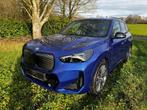 BMW iX1 iX1 xDrive30 M-sport PRO 67kWh 313CH (bj 2024), Auto's, BMW, Automaat, 230 kW, Zwart, Alcantara