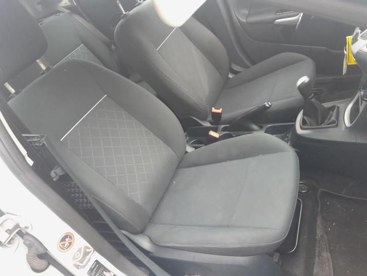 STOEL RECHTS VOOR Ford Fiesta 6 (JA8) (01-2008/12-2017), Auto-onderdelen, Interieur en Bekleding, Ford, Gebruikt