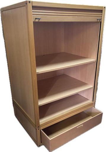 Flötotto rolluikkast 130x80x67 beschikbaar voor biedingen