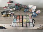 Lot pokemon, 90+ hits. Sealed battle decks, sealed sleeves, Hobby en Vrije tijd, Verzamelkaartspellen | Pokémon, Ophalen of Verzenden