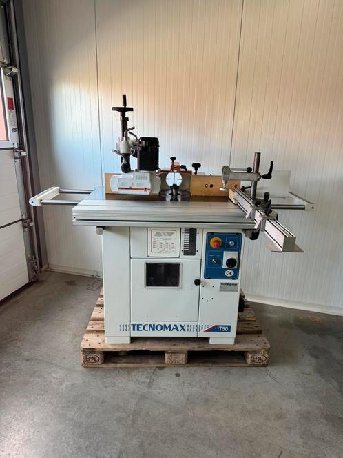 Scm teconmax freesmachine CE gekeurd, Doe-het-zelf en Bouw, Gereedschap | Freesmachines, Ophalen
