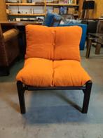 Naaister gezocht, Ophalen