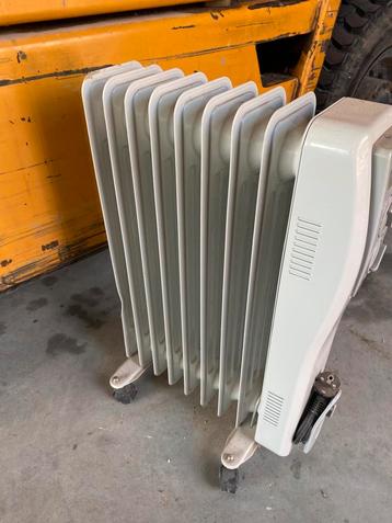 Elektronisch olierafiator beschikbaar voor biedingen