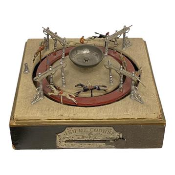 Jeu de course de chevaux – M.J. & Cie (vers 1890) beschikbaar voor biedingen