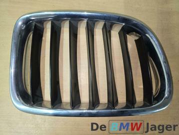 Grill rechts zwart met chroom BMW X1 E84 51112993308