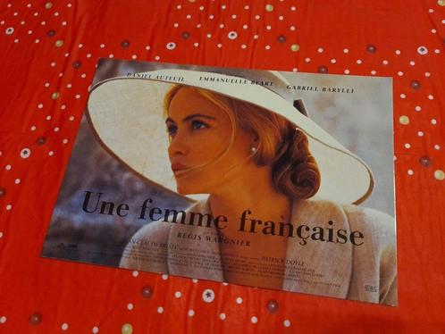 Carte postale film Une femme française, Verzamelen, Postkaarten | Themakaarten, Ongelopen, 1980 tot heden, Overige thema's, Ophalen of Verzenden