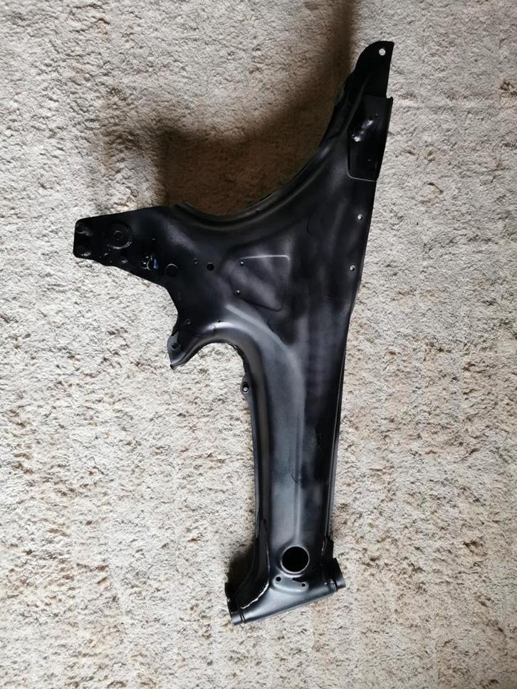 Honda Dax ST50 frame, Fietsen en Brommers, Brommeronderdelen | Algemeen, Zo goed als nieuw, Frame, Ophalen