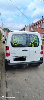 Citroen Berlingo, 4 portes, Tissu, Carnet d'entretien, Achat