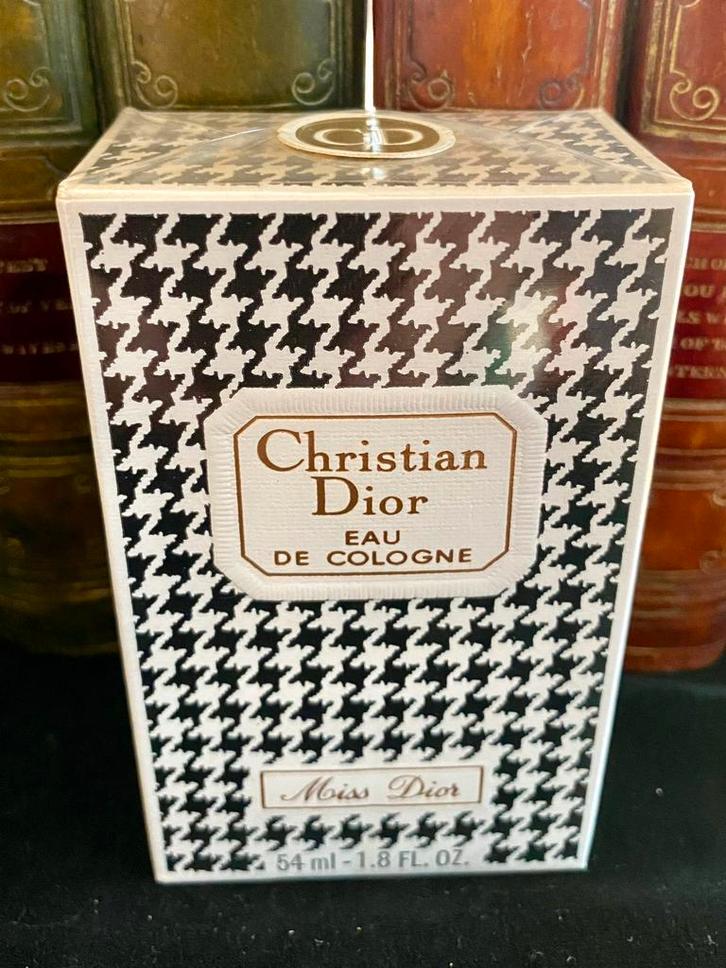 Christian Dior Miss Dior Cologne 54 ml vintage verzegeld, Collections, Parfums, Comme neuf, Enlèvement ou Envoi