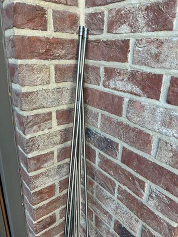 Barres inox d10 mm - 4x140 cm et 2x160 cm beschikbaar voor biedingen