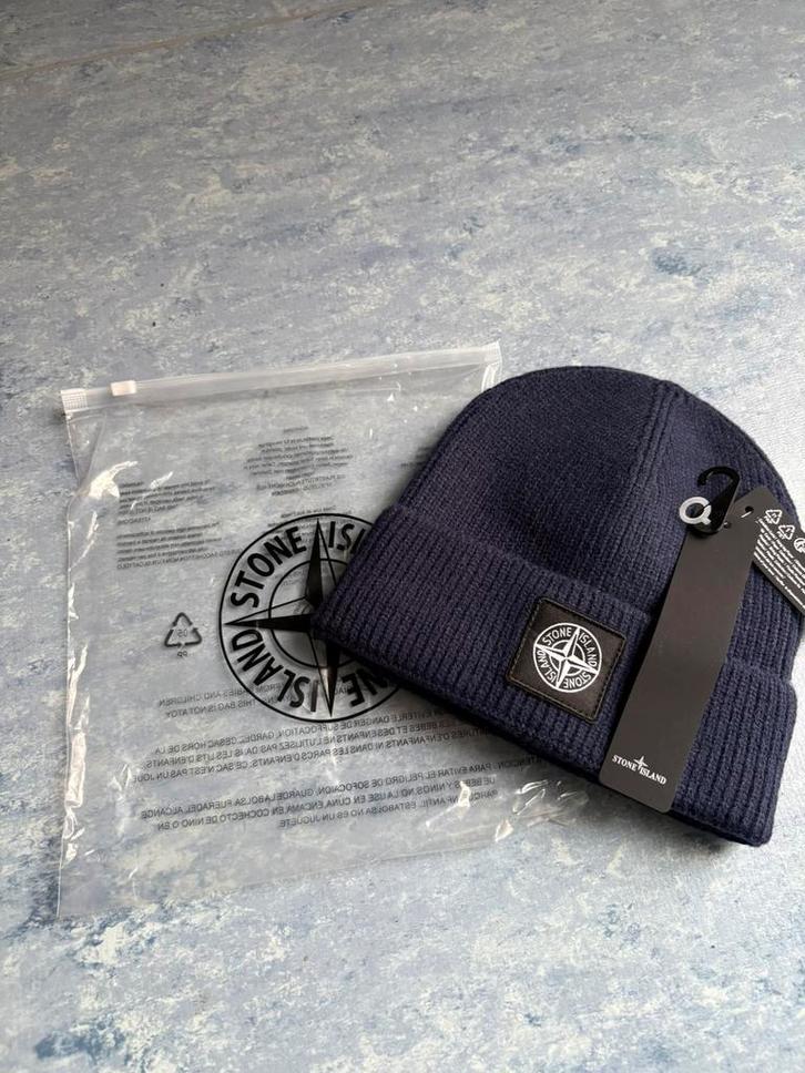 Bonnet Stone Island - Bleu Marine, Vêtements | Hommes, Bonnets, Écharpes & Gants, Neuf, Bonnet, Enlèvement ou Envoi