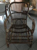 Mooie rotan stoel, Ophalen, Gebruikt, Bruin, Eén
