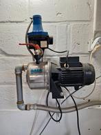 Zelfaanzuigende waterpomp met aansluitingstoebehoren, Tuin en Terras, Waterpompen, Ophalen