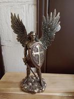 Religieus beeld van Sint Aartsengel Angel Michael in hars, Ophalen, Zo goed als nieuw, Overige typen, Christendom | Katholiek