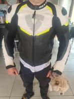 Motovest revit maat 50, Motoren, Ophalen