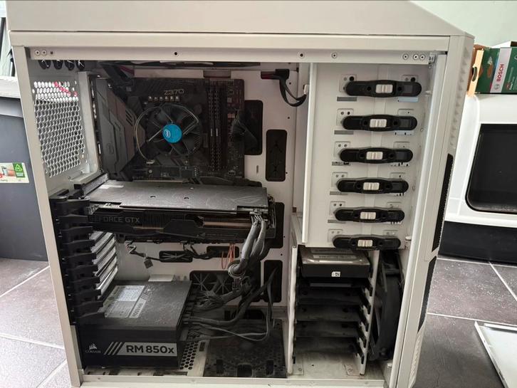 Budget Gaming PC, Computers en Software, Computerbehuizingen, Gebruikt, Ophalen