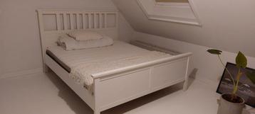 Bed 160x200 wit beschikbaar voor biedingen
