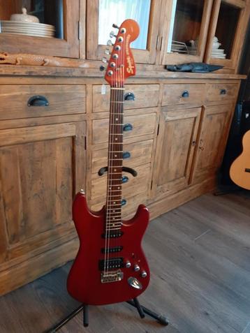 Squier stratocaster by fender, Musique & Instruments, Enlèvement ou Envoi, Comme neuf, Fender