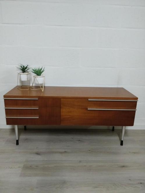 Vintage midcentury lowboard | Televisiemeubel, Huis en Inrichting, Kasten | Dressoirs, Zo goed als nieuw, Ophalen