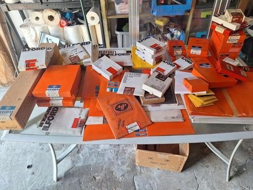 Jackpot vintage fotopapier van verschillende merken, Verzamelen, Foto-apparatuur en Filmapparatuur, Ophalen