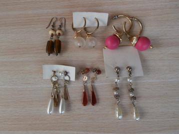 lot van 6 fantasie oorbellen stekers-(1) beschikbaar voor biedingen