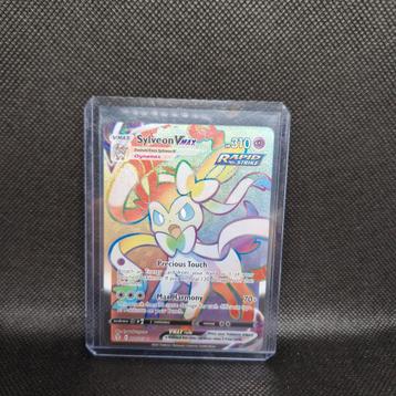 Sylveon Vmax Evolving Skies NearMint  beschikbaar voor biedingen