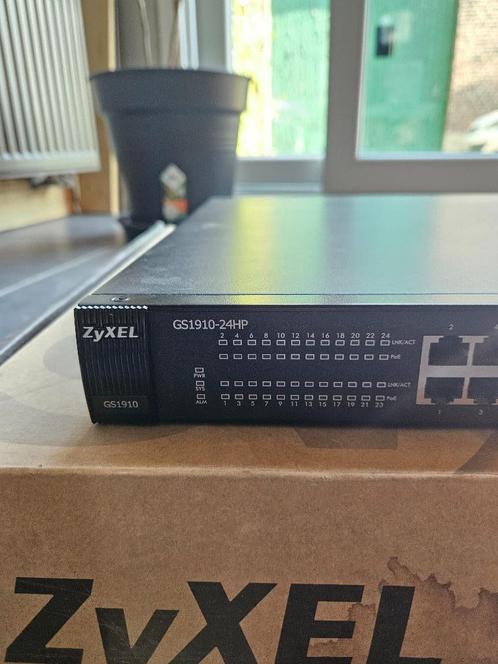 Zyxel GS1910 24hp Netwerk switch, Computers en Software, Netwerk switches, Zo goed als nieuw, Ophalen
