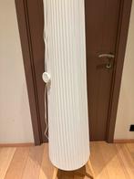 Staande lamp wit, Huis en Inrichting, Ophalen, Zo goed als nieuw, Hout