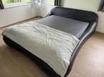 Lit 2 personnes, Huis en Inrichting, Slaapkamer | Boxsprings, Ophalen, Zwart, Zo goed als nieuw, Twijfelaar