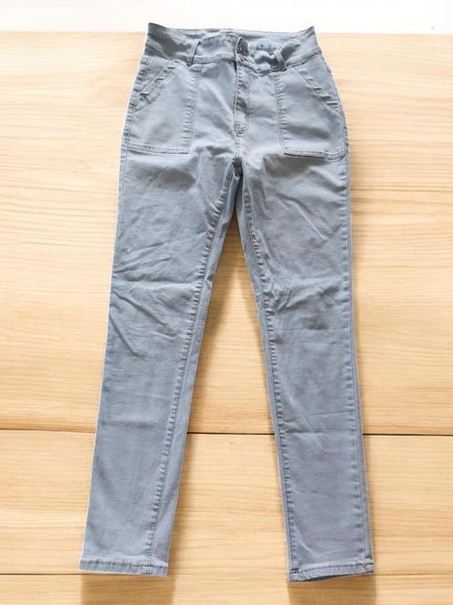 Skinny jeans lichtblauw 32/L, Kleding | Dames, Spijkerbroeken en Jeans, Zo goed als nieuw, W30 - W32 (confectie 38/40), Blauw