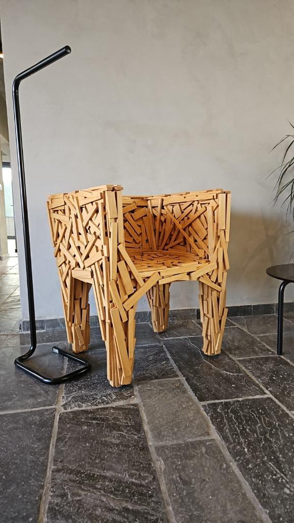 Edra Favela – iconisch tijdloos design, Huis en Inrichting, Fauteuils, Nieuw, Hout, 50 tot 75 cm, Minder dan 75 cm, Ophalen