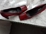 NIEUWE PRACHTIGE BORDEAUX -RODD LEDEREN SCHOENEN VAN, Kleding | Dames, Schoenen, Ophalen of Verzenden, Nieuw