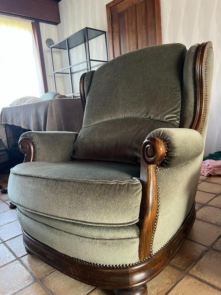 Groene fauteuil met houten frame, Huis en Inrichting, Fauteuils, Gebruikt, 50 tot 75 cm, Ophalen