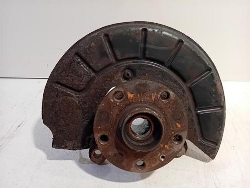 WIELNAAF RECHTS VOOR Volkswagen Golf V (1K1), Auto-onderdelen, Remmen en Aandrijving, Volkswagen, Gebruikt
