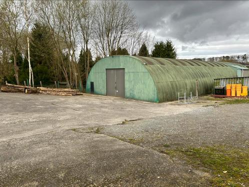 Loods te huur, perfect gelegen., Immo, Garages en Parkeerplaatsen