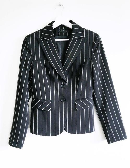 Miss FF - super chique - stijlvolle blazer - vest - 36, Kleding | Dames, Jasjes, Kostuums en Pakken, Zo goed als nieuw, Jasje