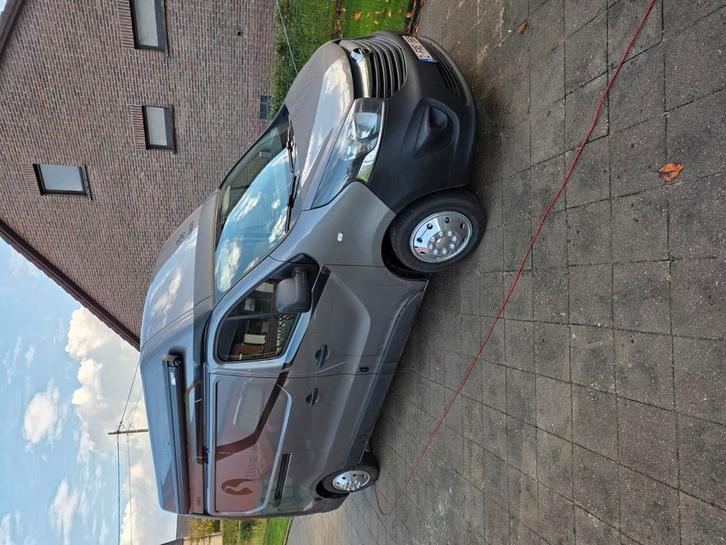 Opel vivaro campervan gekeurd blanco!!, Caravans en Kamperen, Mobilhomes, Bedrijf, Omvormer, Ophalen