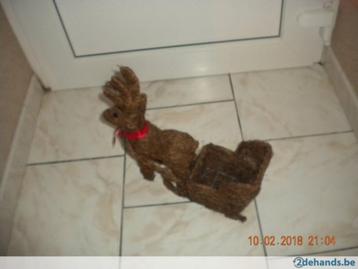 Rietenhert met slee - rietenkerstboom - vaas met kaars beschikbaar voor biedingen