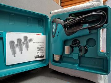 Makita HG5012 heteluchtblazer met opzetstukken in koffer. beschikbaar voor biedingen
