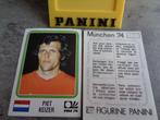 PANINI VOETBAL STICKER WORLD CUP  WK 74 KEIZER PIET, Sticker, Ophalen of Verzenden